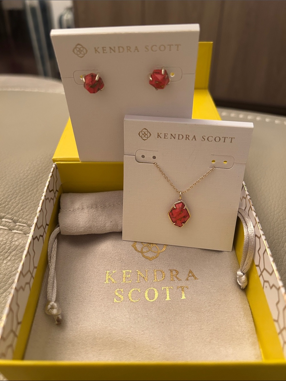 Kendra Scott Coral Gold Elisa Necklace and Stud Earrings